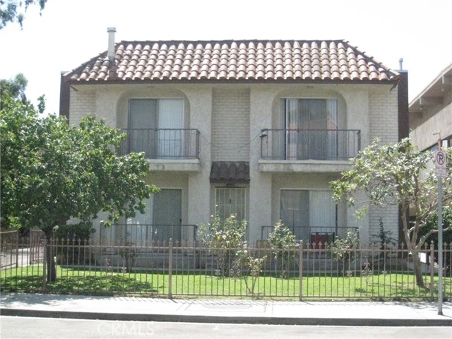Photo of 10836 Camarillo Street #2, Toluca Lake, CA 91602