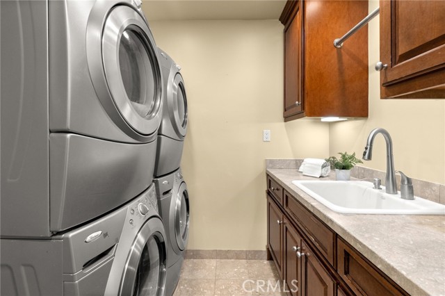 Downstairs Laundry Room