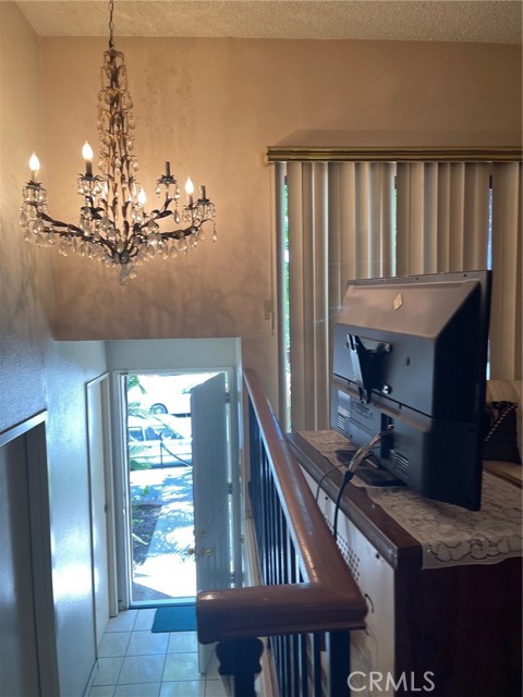320 Mchenry Road, 4 photo 5