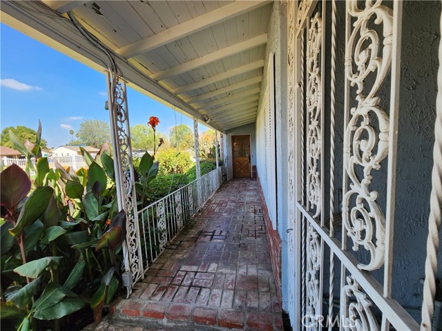 7856 PASO ROBLES photo 5