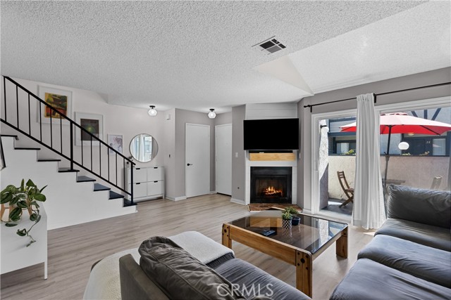 19221 Sherman Way, 35 photo 1