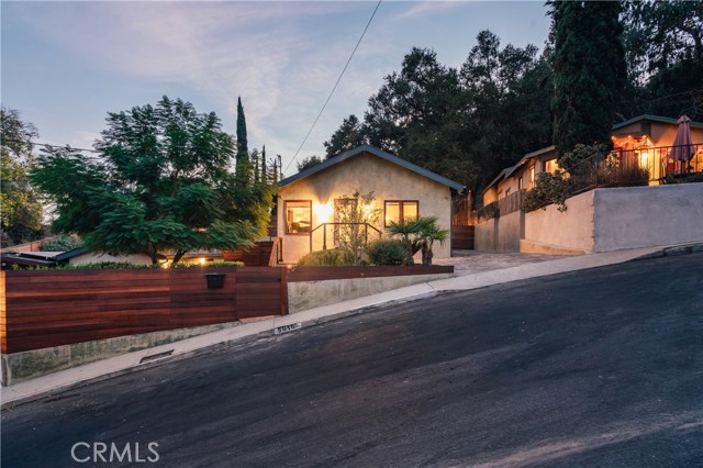 5916 Great Oak Circle, Los Angeles, CA 90042