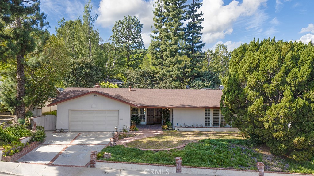 12117 Elnora Place, Granada Hills, CA 91344