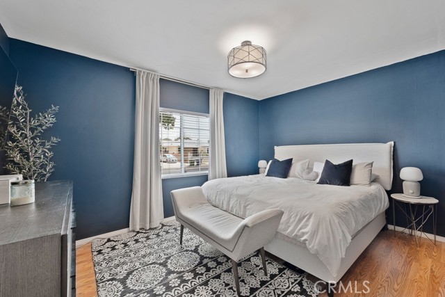 8151 Wakefield Avenue photo 3