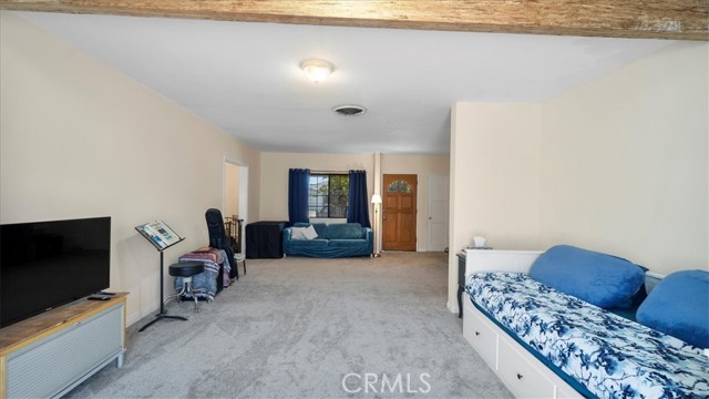 6839 Bothwell Road photo 3