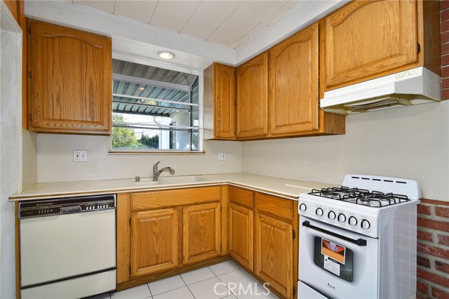 1416 North California Street photo 8