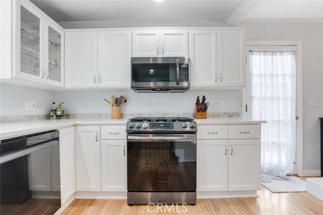 23356 Haynes Street photo 8