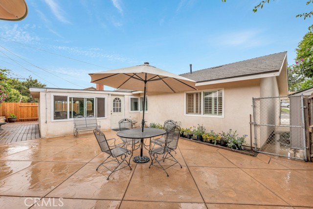 1896 Munson St. - Backyard and enclosed patio 4