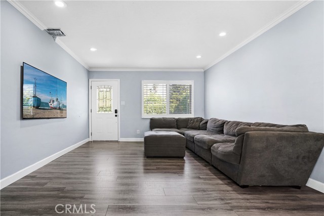 8779 Wakefield Avenue photo 4