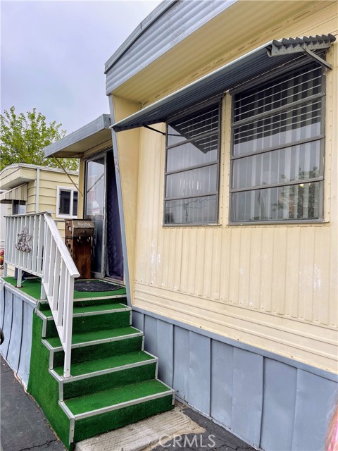 8100 Foothill Boulevard, 38 photo 2
