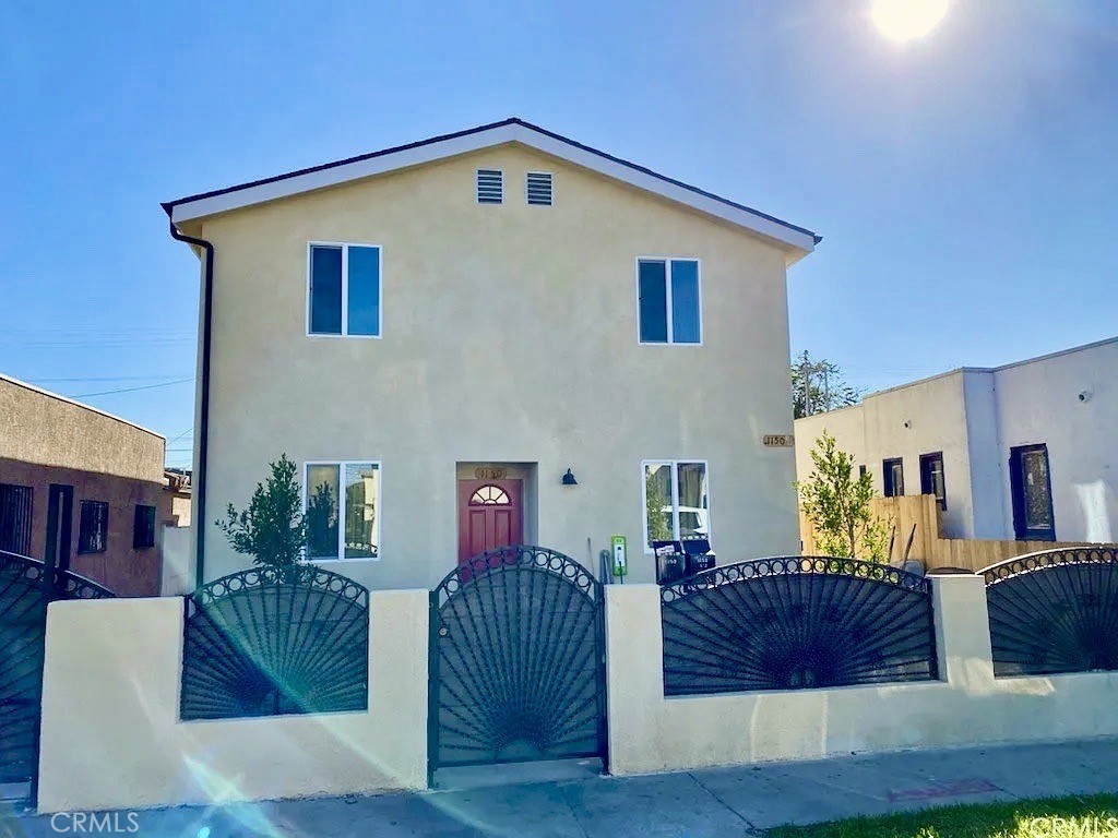 1150 E 68th Street, Los Angeles, CA 90001