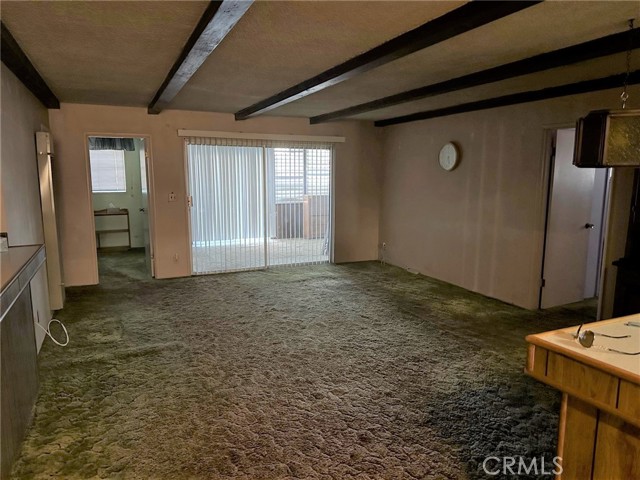 7508 Cleon Avenue photo 4