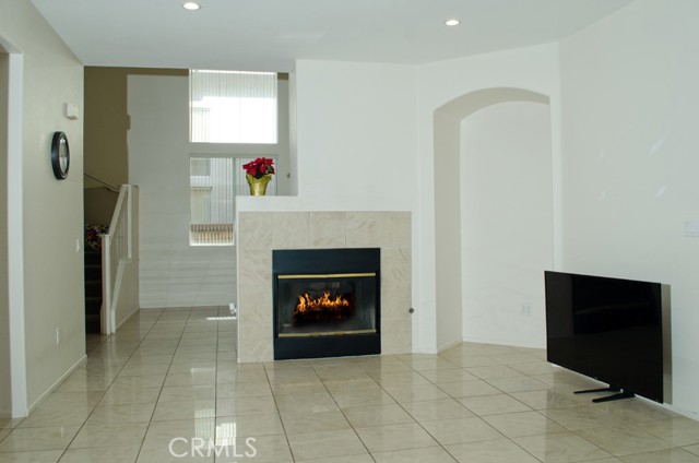 Open and Spacious floor plan - virtual imaging in fireplace.  Buyer to investigate with a home inspector / licensed chimney professional on the condition of the gas fireplace.