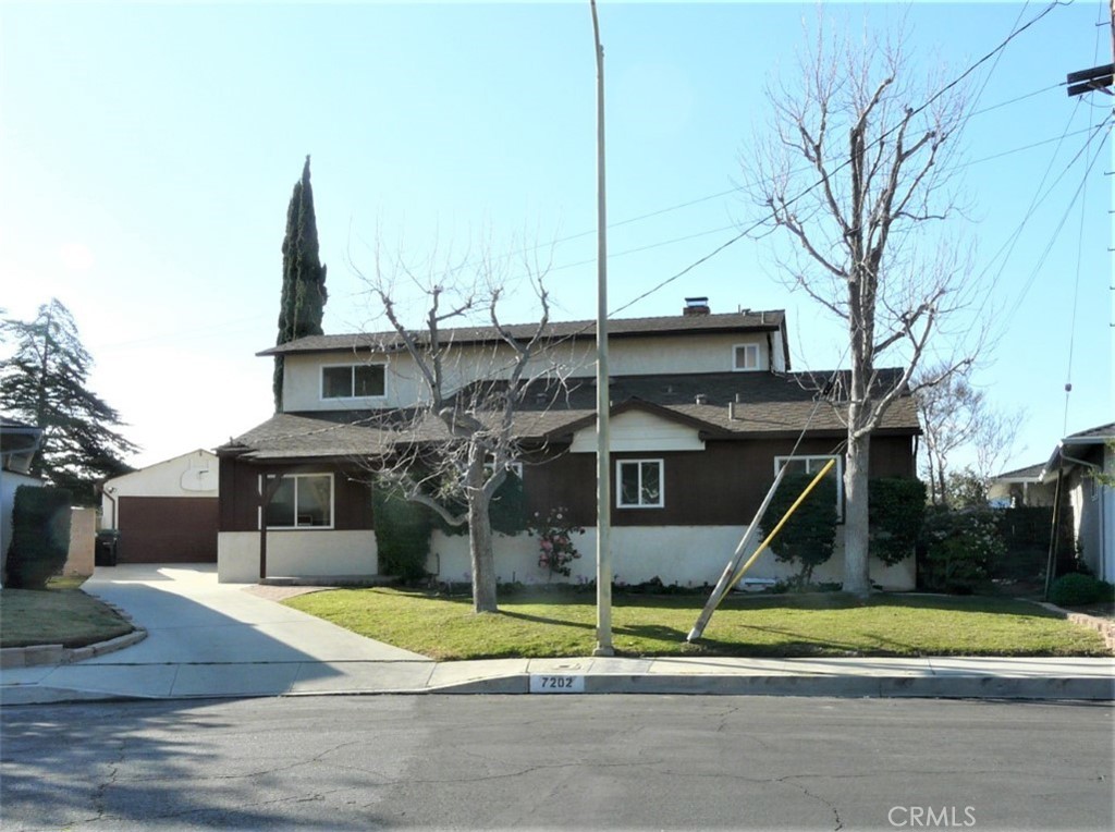 7202 Chetwood Drive, Tujunga, CA 91042