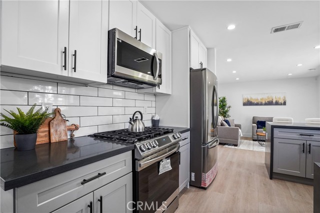 17000 Jeanine Place photo 5