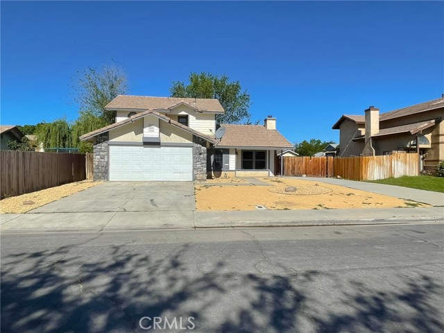 45835 Picadilly St, Lancaster, CA 93534