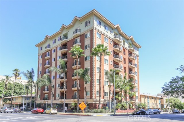 700 S Ardmore Ave #2, Los Angeles, CA 90005