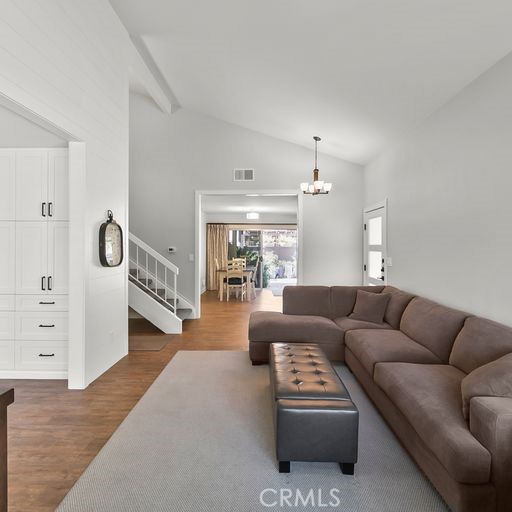 Livingroom with Vaulted Ceiling