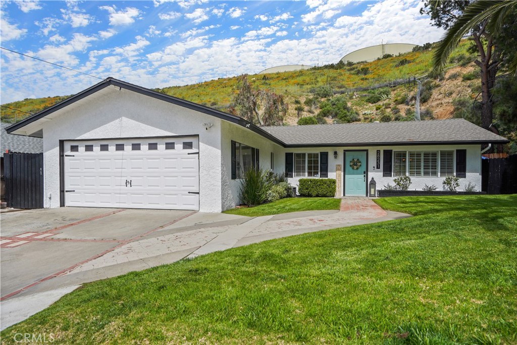 28231 Enderly Street, Canyon Country, CA 91351