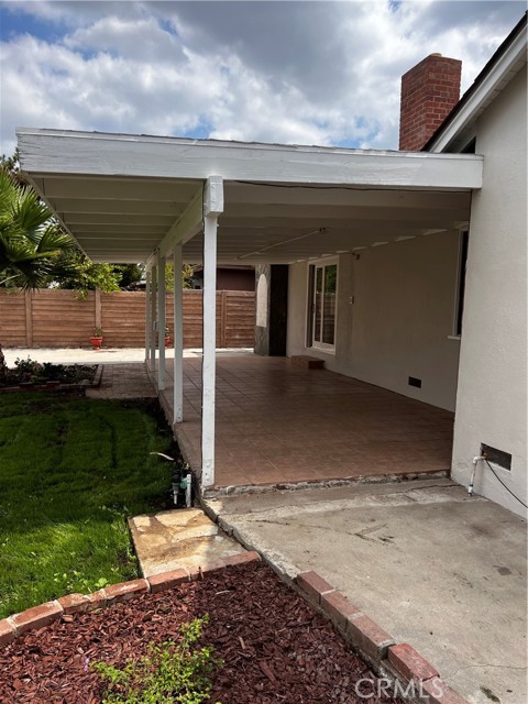 16327 Parthenia Street photo 7