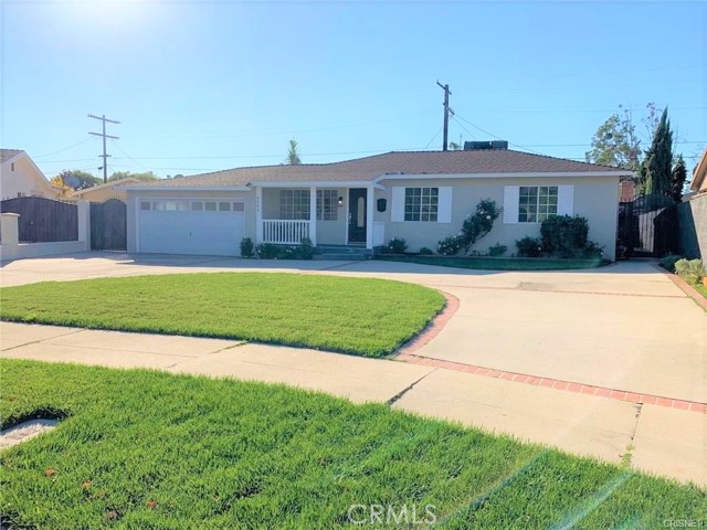 Image 3 for 6445 Gilson Ave, North Hollywood, CA 91606