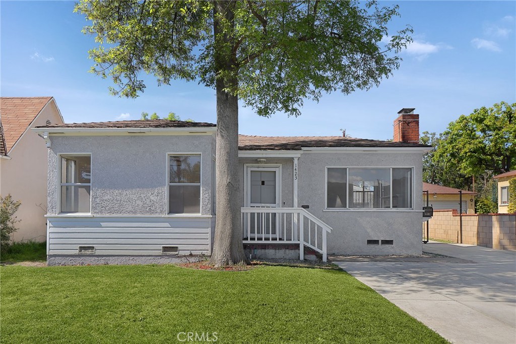 1423 N Keystone Street, Burbank, CA 91506