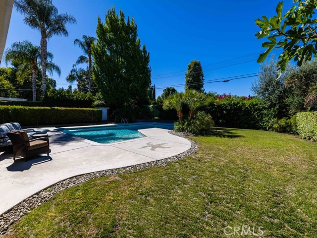 23030 Mosby Street photo 5