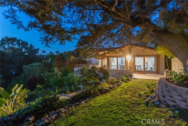 1103 Via Curva, Palos Verdes Estates, California 90274, 4 Bedrooms Bedrooms, ,5 BathroomsBathrooms,Residential,Sold,Via Curva,SR22096388