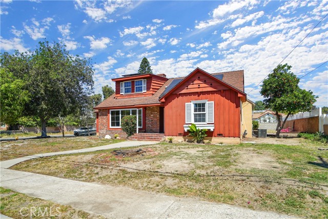 10575 Vinedale Street photo 3