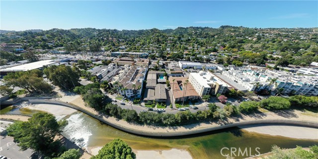 12958 Valleyheart Drive photo 2