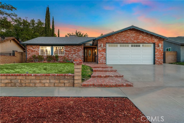 Detail Gallery Image 1 of 1 For 39254 Willowvale Rd, Palmdale,  CA 93551 - 4 Beds | 2 Baths