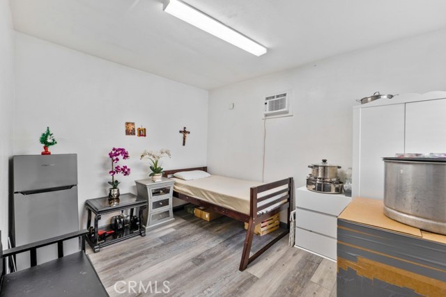 9849 Amboy Avenue photo 3
