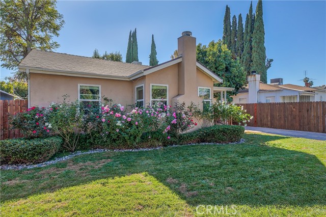 Detail Gallery Image 1 of 1 For 14732 Albers St, Sherman Oaks,  CA 91411 - 3 Beds | 2 Baths