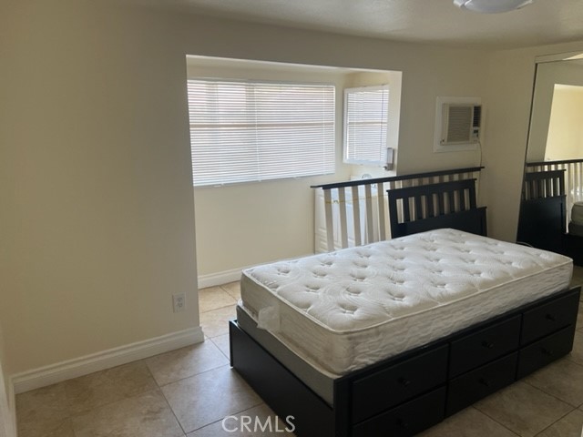 12401 Filmore Street, 814 photo 5