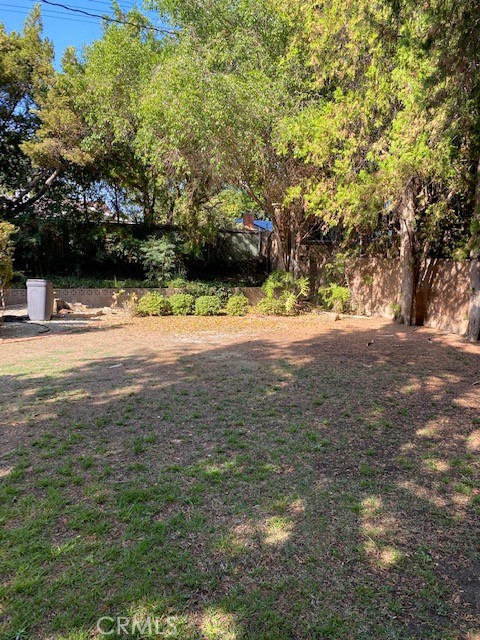 19221 Calahan Street photo 5
