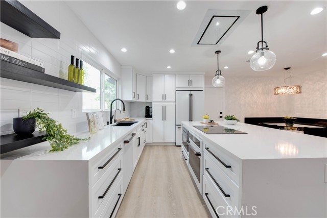 26129 Veva Way photo 3
