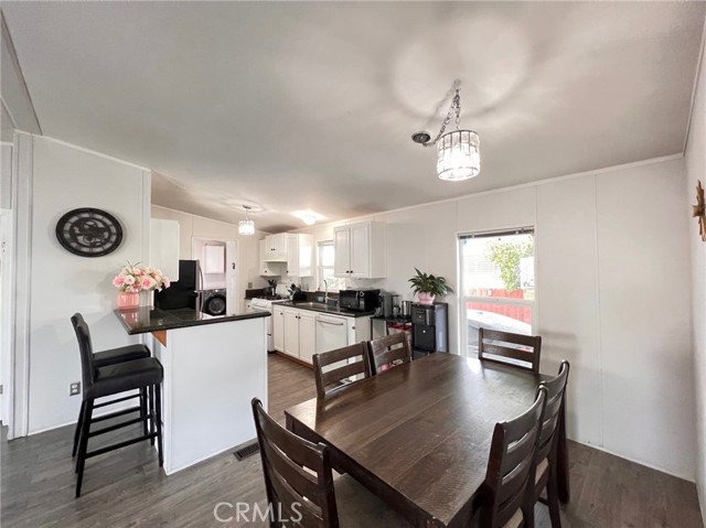 20652 Lassen Street, 105 photo 4