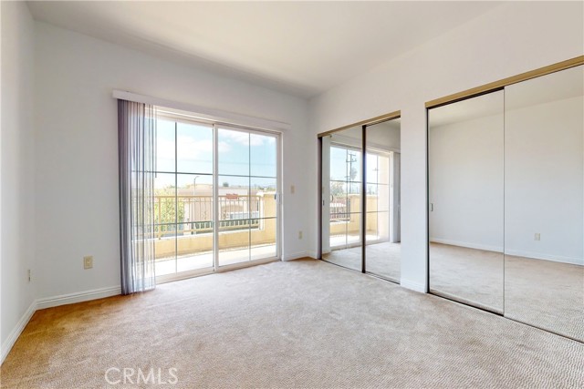 6800 Corbin Avenue, 202 photo 6