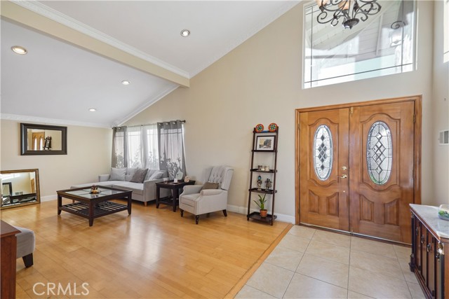 8960 Megan Avenue photo 4