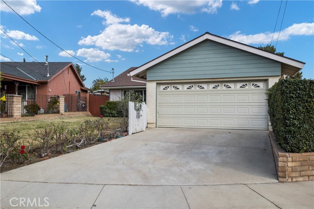 13210 De Foe Avenue photo 4