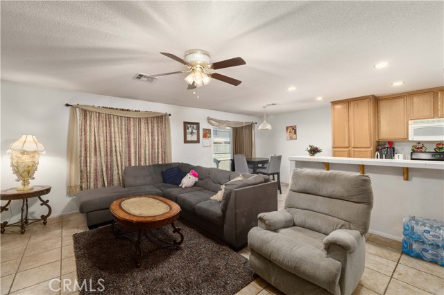 Detail Gallery Image 16 of 39 For 45443 36th St, Lancaster,  CA 93535 - 4 Beds | 2 Baths