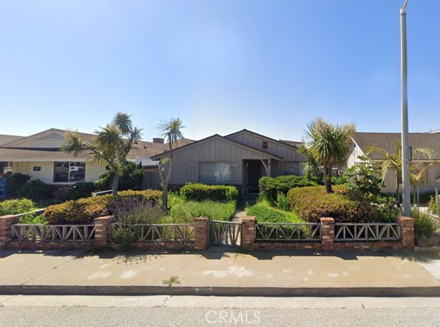 Detail Gallery Image 1 of 1 For 5230 Beachcomber St, Oxnard,  CA 93035 - 3 Beds | 2 Baths