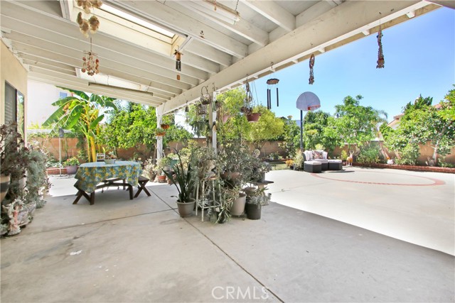 17021 Lassen Street photo 35