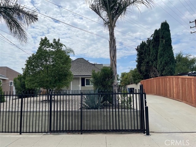 Detail Gallery Image 1 of 1 For 6059 Cleon Ave, North Hollywood,  CA 91606 - 3 Beds | 2 Baths