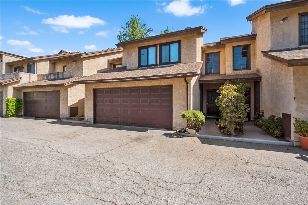 8500 Kester Avenue G, Panorama City, CA 91402