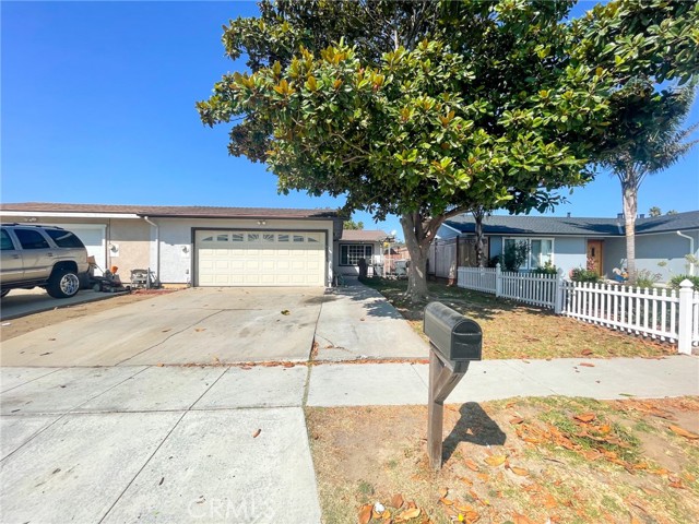 Detail Gallery Image 1 of 1 For 1771 Emerald Dr, Salinas,  CA 93906 - 2 Beds | 1 Baths
