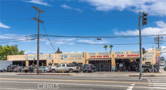 14021 Van Nuys Boulevard