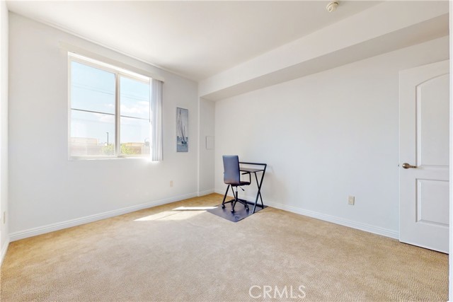 6800 Corbin Avenue, 202 photo 8