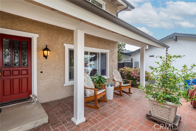 7526 Bobbyboyar Avenue photo 3