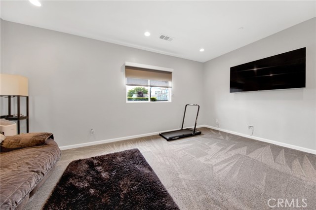 Detail Gallery Image 10 of 30 For 12566 Indianapolis St, Los Angeles,  CA 90066 - 3 Beds | 3/1 Baths